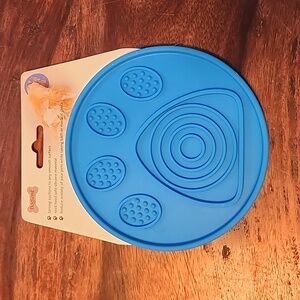 Dog lick pad